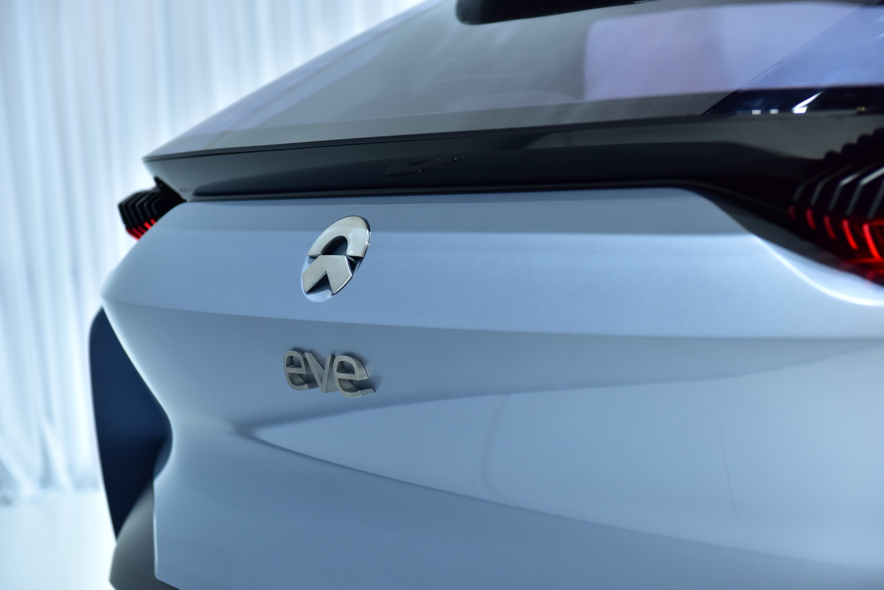 蔚来EVE