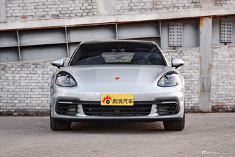 2017款保时捷Panamera 4S 2.9T自动