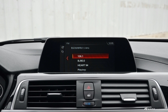 2018款宝马3系2.0T自动320Li xDrive 时尚型