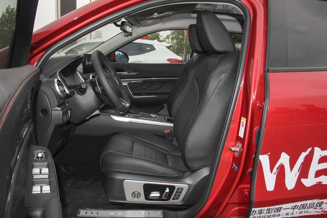 2019款WEY VV5升级款2.0T两驱旗舰型