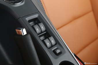 2017款海马S5强动力版1.5T自动豪华型