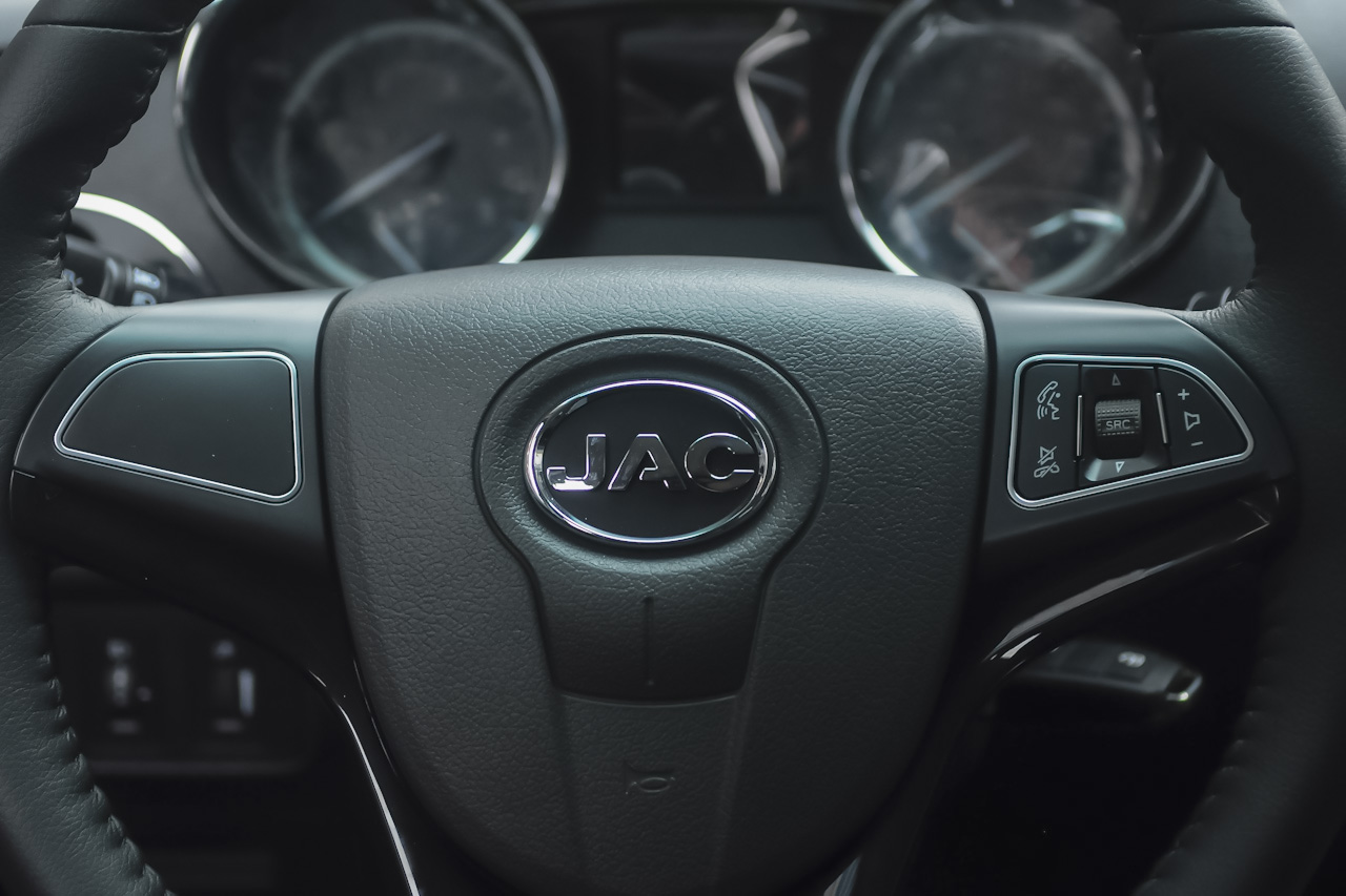 2015款 帅铃T6 2.0L汽油新锐型HFC4GA3-3D