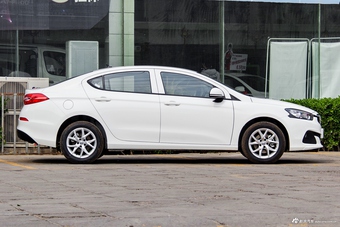 2017款中华H3 1.5L手动精英型