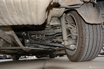 2018款宝马1系118i自动时尚型