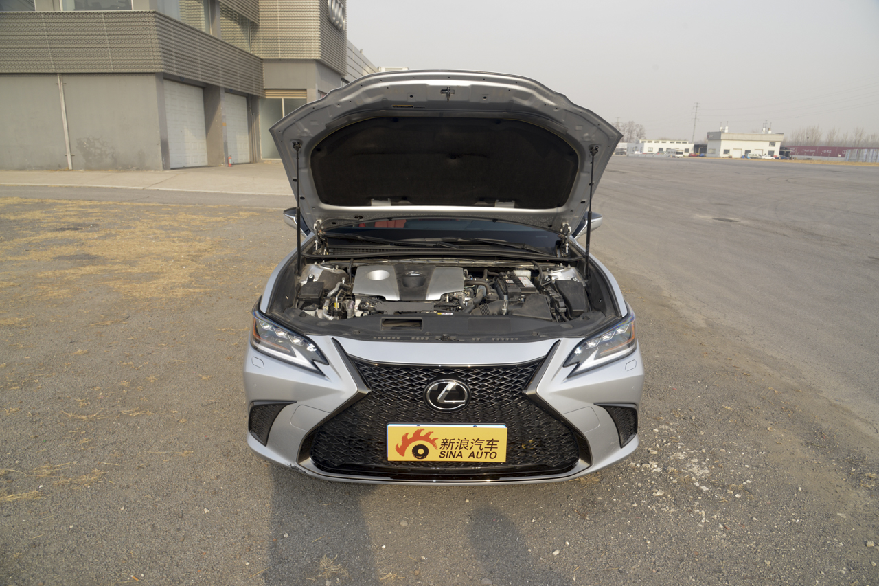 2018款雷克萨斯ES 2.5L自动260 F SPORT 国V图片