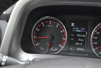 2018款RAV4荣放 2.5L自动四驱精英i版