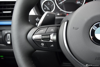 2017款宝马3系GT 2.0L自动330i xDrive M运动型