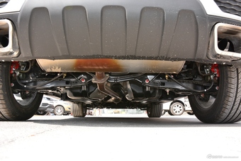 2018款陆风X7劲越 1.5T自动全景至尊型