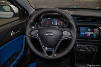 2017款瑞虎3X 1.5L手动时尚版