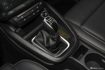 2018款斯威X7改款1.5T手动豪华互联版7座