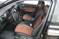 2017款揽福1.9T手动柴油两驱豪华版7座