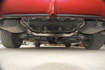 2018款凯美瑞2.5S自动锋尚版