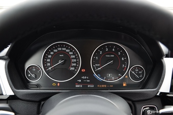 2017款宝马3系2.0T自动M运动型330i（白）
