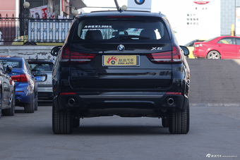 2017款 宝马X5 2.0T 自动xDrive28i