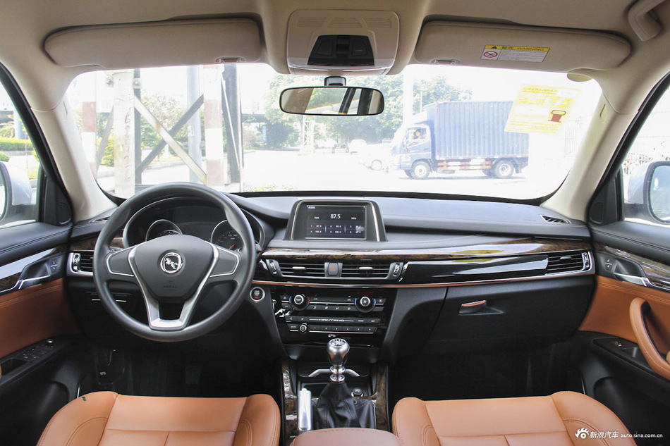 2016款汉腾X7 1.5T手动舒适型