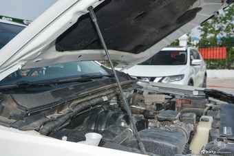 2018款途达 2.5L自动四驱豪华版