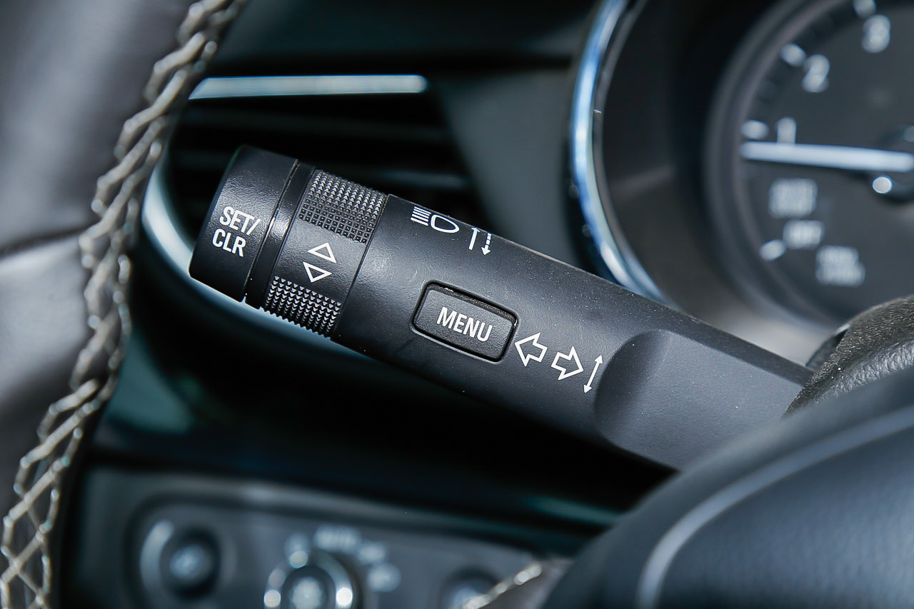 2016款昂科拉1.4T自动四驱全能旗舰型18T