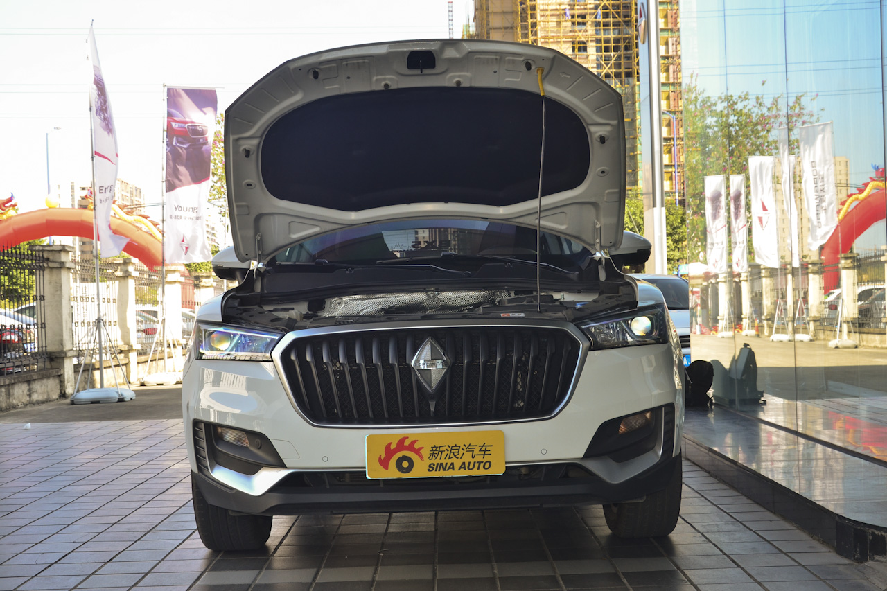 2017款宝沃BX5 1.8T自动四驱尊享型 