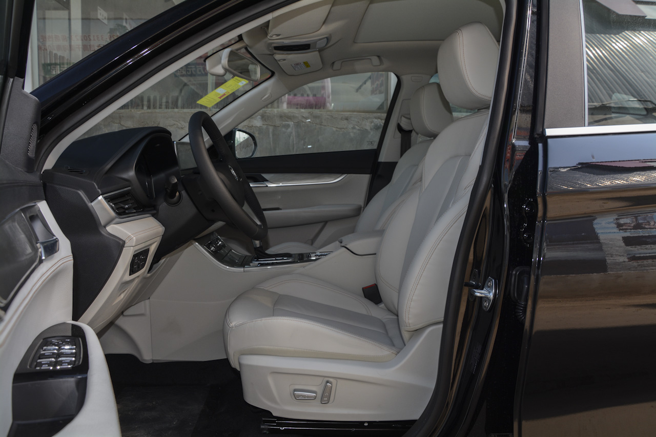 2018款汉腾X5 1.5T CVT豪华版