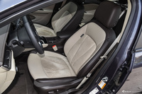 2016款威朗轿跑1.5L自动领先型15S