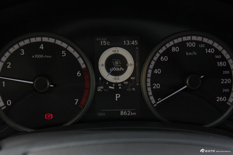 2017款雷克萨斯NX300 2.0T自动全驱 F SPORT