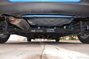 2016款宝骏310 1.2L手动豪华型 碧海蓝