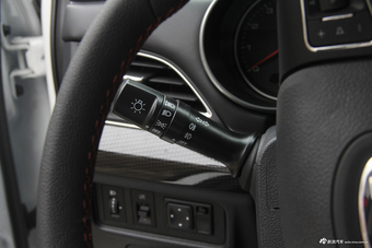 2018款瑞风S3定制版1.6L CVT豪华型