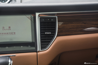 2017款众泰SR9 2.0T自动极致之心版