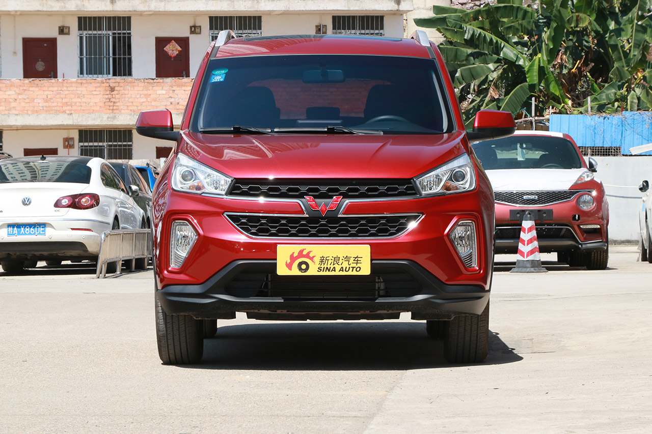 2018款五菱宏光S3 1.5L手动豪华型