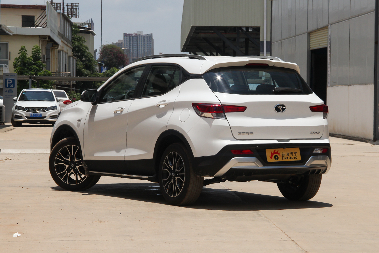 2018款东南DX3 1.5L手动尊贵型