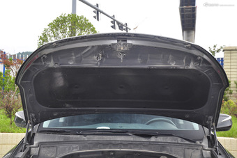 2015款全新胜达2.0T自动两驱智能型 5座