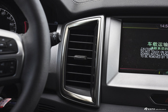 2016款撼路者2.2T手动四驱豪华版柴油