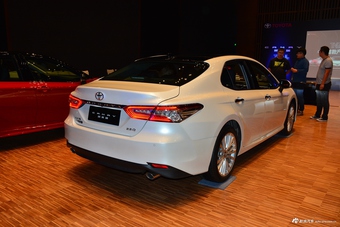 2018款凯美瑞2.5L 基本型