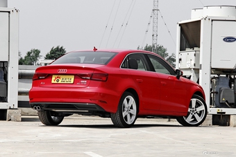 2017款奥迪A3 2.0TSportback 40 TFSI 风尚型