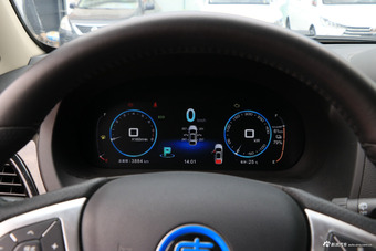 2017款比亚迪唐 全时四驱豪雅型