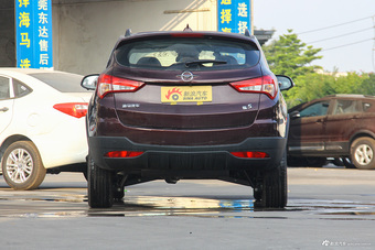 2015款海马S5 1.6L手动智能豪华型