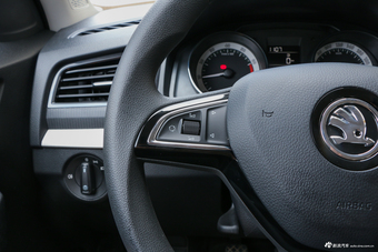 2018款柯米克1.5L手动标准版