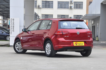 2016款高尔夫1.6L自动时尚型