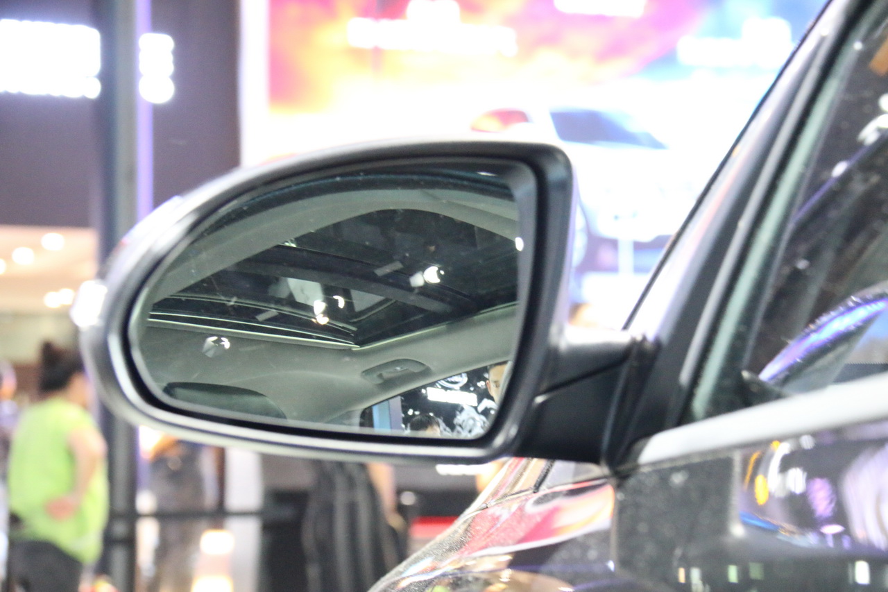 起亚K5插电混动