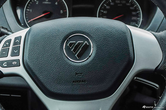 2016款 拓陆者 2.8T E5 柴油两驱舒适版ISF2.8