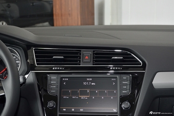18款大众途观L 2.0T自动四驱旗舰版380TSI