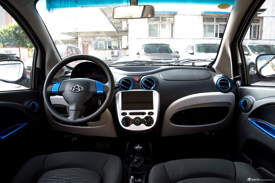 2017款奔奔mini-e 舒适型