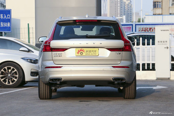 2019款沃尔沃XC60 2.0T自动四驱T5智逸版