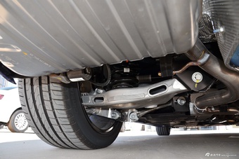 2017款捷豹XE R-SPORT 2.0T自动i4 Ti (200PS)