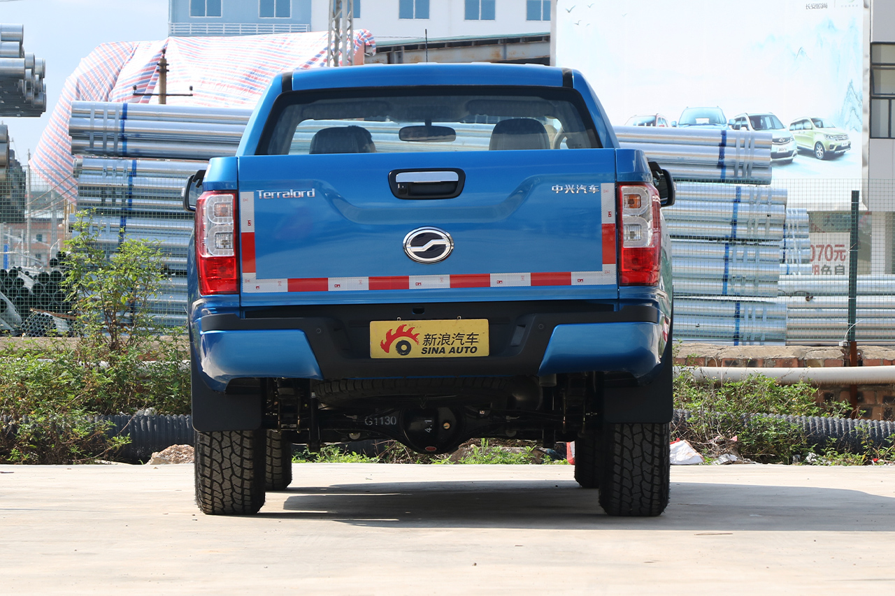 2018款领主2.5T手动柴油两驱豪华型