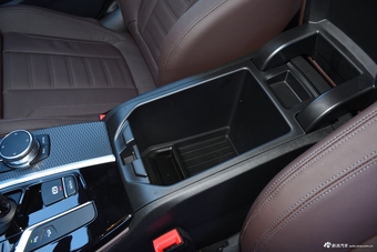 2019款宝马X4 2.0T自动xDrive25i M运动套装