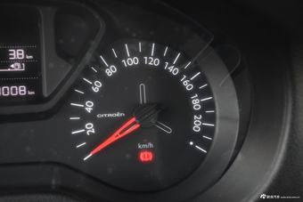 2017款全新爱丽舍1.6L手动时尚型