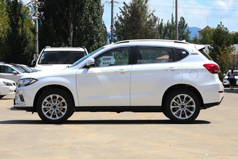 2017款哈弗H2 1.5T手动两驱精英型红标