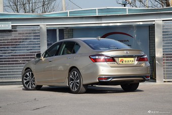 2016款本田雅阁混动2.0L自动锐尊版香槟雅金
