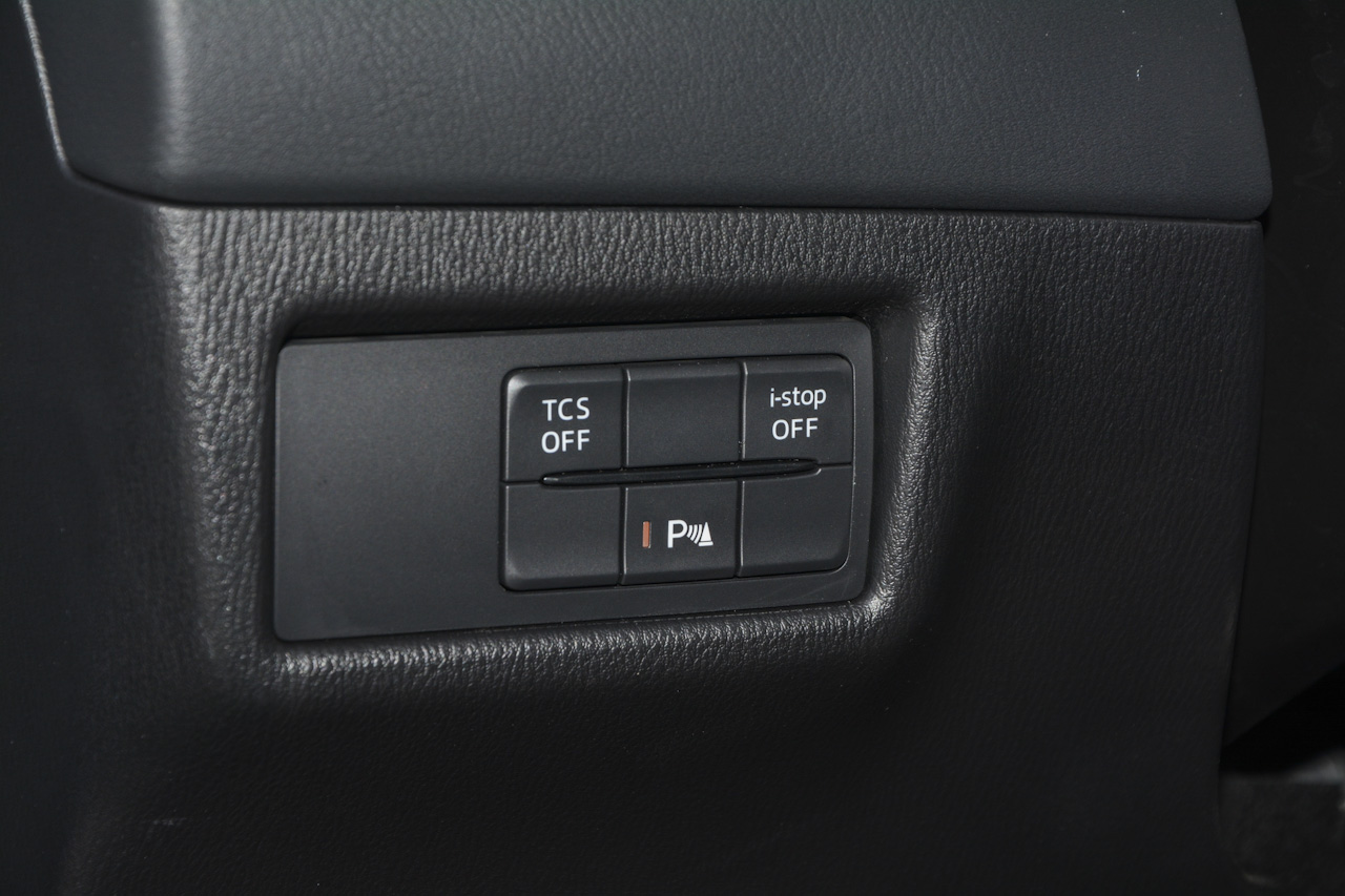 2017款马自达CX-5 2.0L自动两驱智尚型